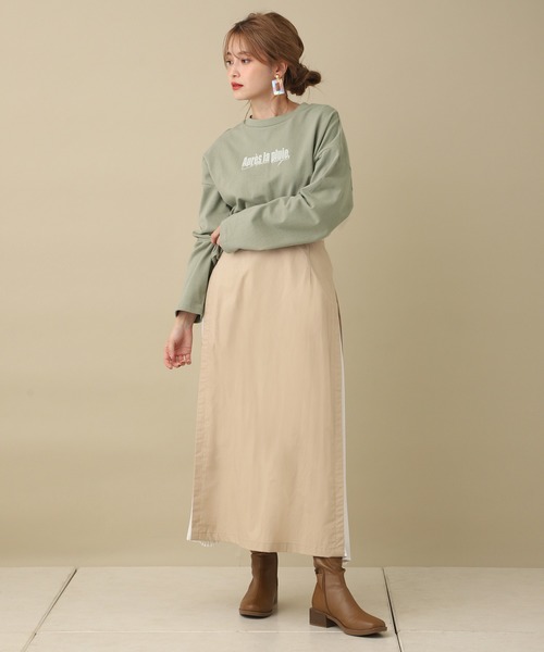 one after another NICE CLAUP（ワンアフターアナザーナイスクラップ）の「アソートロゴロンT（Tシャツ/カットソー・レディース・ブラウン/オフホワイト/カーキ/ベージュ・FREE）」の10枚目の写真