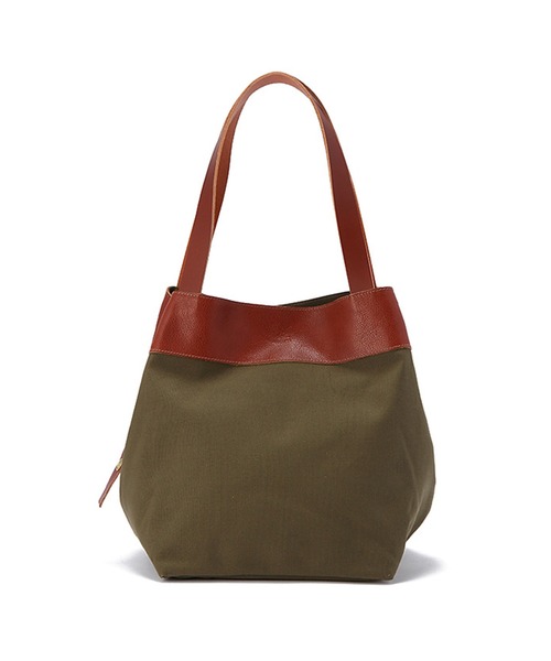IL BISONTE(イルビゾンテ)の「IL BISONTE / CANVAS x LEATHER / トートバッグ(トートバッグ・レディース・その他1/ライトブラウン/ブラックミックス/レッド/ブラック系その他/グリーン系その他/ブラック×ブラック・FREE)」の5枚目の写真
