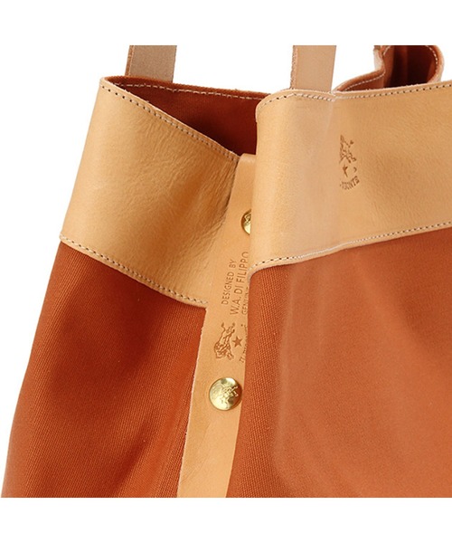 IL BISONTE(イルビゾンテ)の「IL BISONTE / CANVAS x LEATHER / トートバッグ(トートバッグ・レディース・その他1/ライトブラウン/ブラックミックス/レッド/ブラック系その他/グリーン系その他/ブラック×ブラック・FREE)」の11枚目の写真