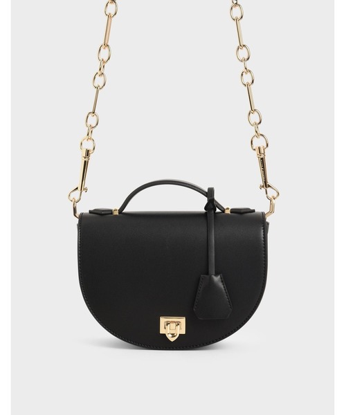 CHARLES & KEITH（チャールズ & キース）の「トップハンドル サドルバッグ / Top Handle Saddle Bag