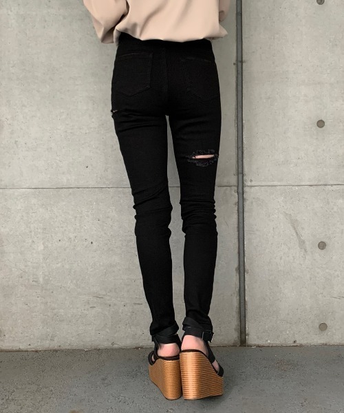 ENVYM（アンビー）の「ブロークンスキニーデニム（デニムパンツ・レディース・ブルー/ネイビー/ブラック・MEDIUM/SMALL/X-SMALL）」の6枚目の写真