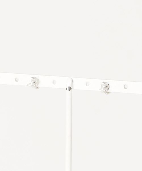 TONE SELECT GOODS（トーンセレクトグッズ）の「【925 SILVER ACC】カットハートピアスSV925(OG)（ピアス（両耳用）・レディース・シルバー/ゴールド・FREE）」の3枚目の写真