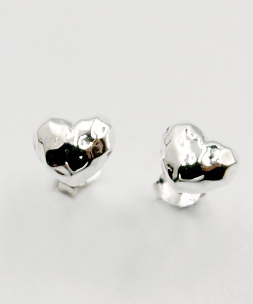 TONE SELECT GOODS（トーンセレクトグッズ）の「【925 SILVER ACC】カットハートピアスSV925(OG)（ピアス（両耳用）・レディース・シルバー/ゴールド・FREE）」の2枚目の写真