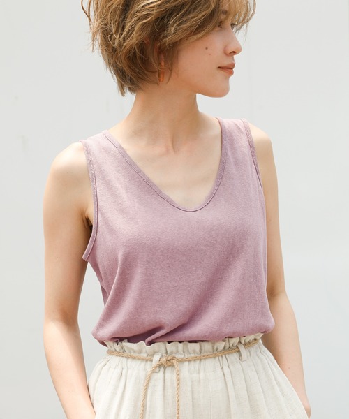 select MOCA（セレクトモカ）の「【カラバリ豊富】Uネックリラックスタンクトップ（タンクトップ・レディース・ブラック/ベージュ/オフホワイト/ライトグリーン/マスタード/ライラック/レンガ・FREE）」の5枚目の写真