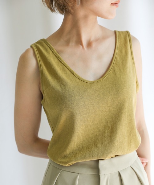 select MOCA（セレクトモカ）の「【カラバリ豊富】Uネックリラックスタンクトップ（タンクトップ・レディース・ブラック/ベージュ/オフホワイト/ライトグリーン/マスタード/ライラック/レンガ・FREE）」の6枚目の写真