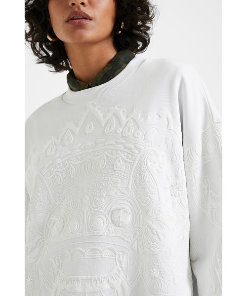 Desigual（デシグアル）の「スウェット長袖 DRAGON（スウェット・レディース・ホワイト・M/L/S/2L）」の4枚目の写真
