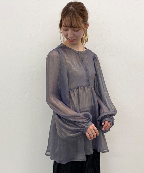 archives(アルシーヴ)の「バックオープンリボンブラウス(シャツ/ブラウス・レディース・ベージュ/ネイビー/モカ・MEDIUM)」の13枚目の写真