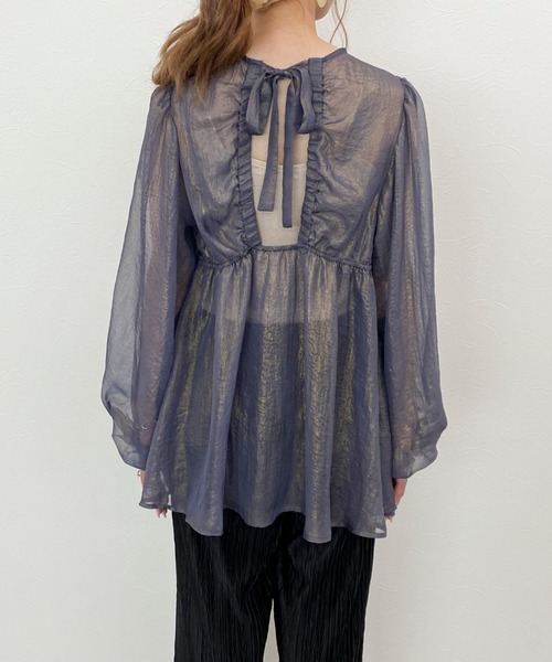 archives(アルシーヴ)の「バックオープンリボンブラウス(シャツ/ブラウス・レディース・ベージュ/ネイビー/モカ・MEDIUM)」の10枚目の写真