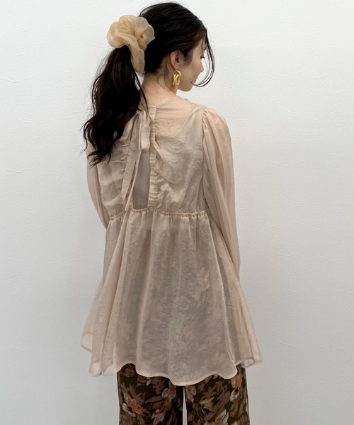 archives(アルシーヴ)の「バックオープンリボンブラウス(シャツ/ブラウス・レディース・ベージュ/ネイビー/モカ・MEDIUM)」の17枚目の写真