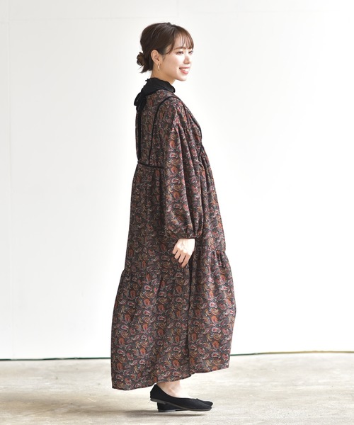 rps（アールピーエス）の「ペイズリー柄ワンピース（ワンピース・レディース・ブラック/ベージュ/ネイビー・M）」の4枚目の写真