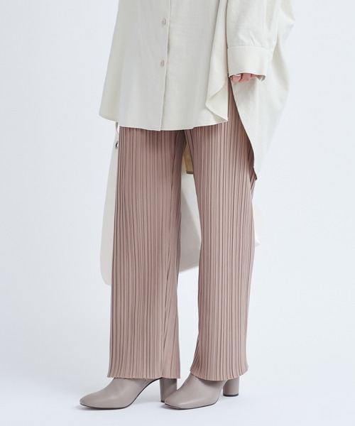 DouDou（ドゥドゥ）の「【新色追加】AWランダムプリーツワイドパンツ（その他パンツ・レディース・オフホワイト/ブラック/ライトグレー/グリーン/キャメル/チャコールグレー・FREE）」の6枚目の写真