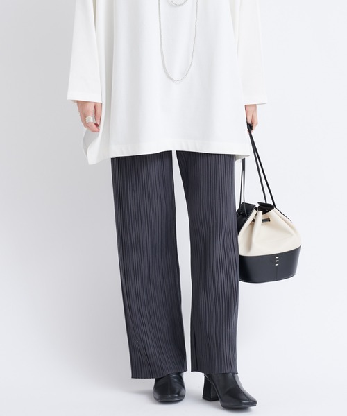 DouDou（ドゥドゥ）の「【新色追加】AWランダムプリーツワイドパンツ（その他パンツ・レディース・オフホワイト/ブラック/ライトグレー/グリーン/キャメル/チャコールグレー・FREE）」の10枚目の写真