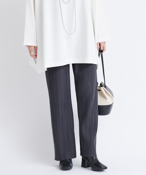 DouDou（ドゥドゥ）の「【新色追加】AWランダムプリーツワイドパンツ（その他パンツ・レディース・オフホワイト/ブラック/ライトグレー/グリーン/キャメル/チャコールグレー・FREE）」の8枚目の写真