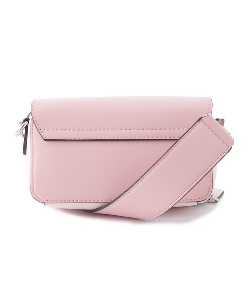 Guess（ゲス）の「PICNIC Mini Shoulder Bag（ショルダーバッグ）」 WEAR