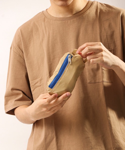 KRIFF MAYER（クリフメイヤー）の「KRIFF MAYER はっ水加工 パッカブル仕様 ミニ ウエストバッグ（ボディバッグ/ウエストポーチ・メンズ・ブラック/オリーブ/オレンジ/ベージュ・FREE）」の19枚目の写真