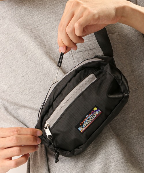 KRIFF MAYER（クリフメイヤー）の「KRIFF MAYER はっ水加工 パッカブル仕様 ミニ ウエストバッグ（ボディバッグ/ウエストポーチ・メンズ・ブラック/オリーブ/オレンジ/ベージュ・FREE）」の10枚目の写真