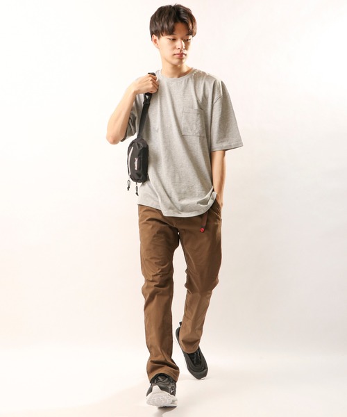 KRIFF MAYER（クリフメイヤー）の「KRIFF MAYER はっ水加工 パッカブル仕様 ミニ ウエストバッグ（ボディバッグ/ウエストポーチ・メンズ・ブラック/オリーブ/オレンジ/ベージュ・FREE）」の13枚目の写真