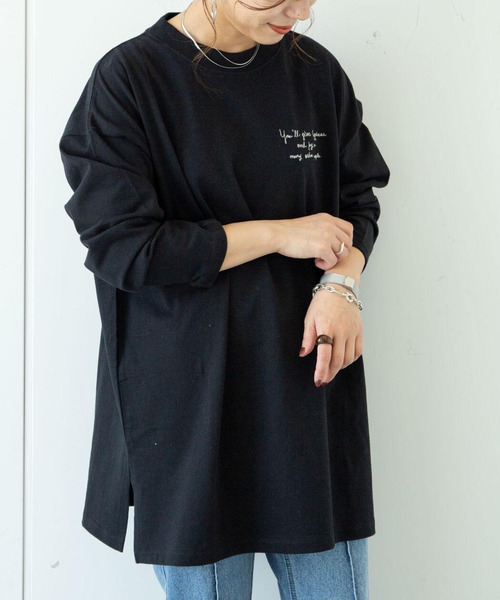 Green　Parks（グリーンパークス）の「胸元刺繍ロンT＊（Tシャツ/カットソー・レディース・ブラック/モカ/オレンジ/オフホワイト・FREE）」の3枚目の写真