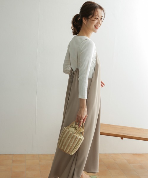 URBAN RESEARCH DOORS（アーバンリサーチドアーズ）の「キャミワンピース（ワンピース・レディース・ブラック/ベージュ・ONE）」の17枚目の写真