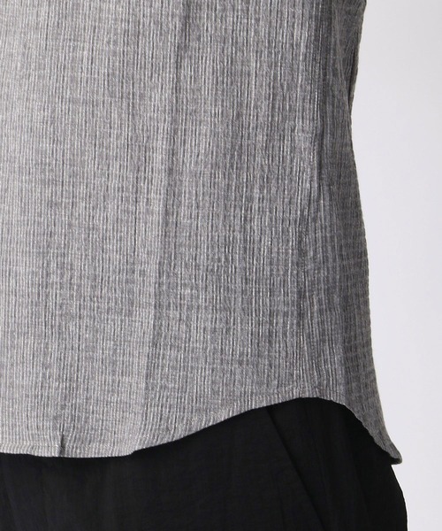 HIDEAWAYS NICOLE（ハイダウェイニコル）の「先染めラメクレープ七分袖シャツ（シャツ/ブラウス・メンズ・ホワイト/ブラック/グレー・LARGE/X-LARGE/MEDIUM）」の5枚目の写真