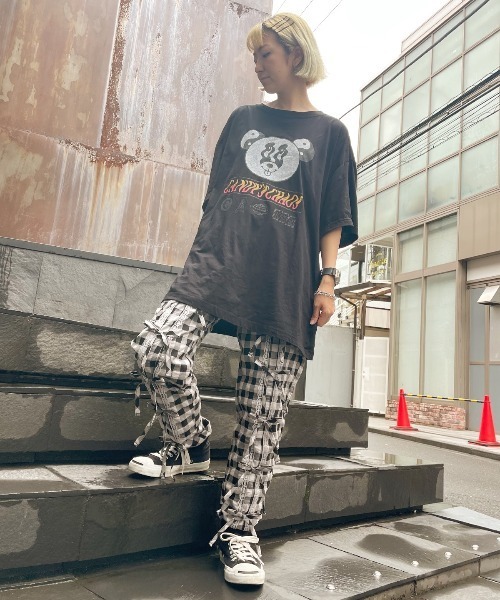 Candy Stripper（キャンディストリッパー）の「CANDY'S CHAOS BIG Tシャツ（Tシャツ/カットソー・レディース・オフホワイト/ブラック/パープル・2）」の2枚目の写真