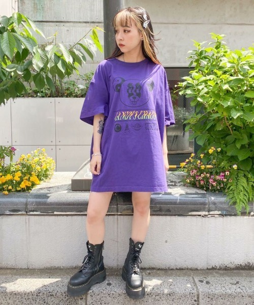 Candy Stripper（キャンディストリッパー）の「CANDY'S CHAOS BIG Tシャツ（Tシャツ/カットソー・レディース・オフホワイト/ブラック/パープル・2）」の9枚目の写真