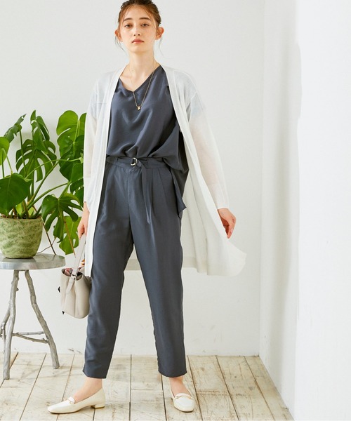 12Twelve Agenda(トゥエルブ アジェンダ)の「さらさらサイド釦ニットロングカーディガン(カーディガン/ボレロ・レディース・オフホワイト/グリーン・M)」の11枚目の写真