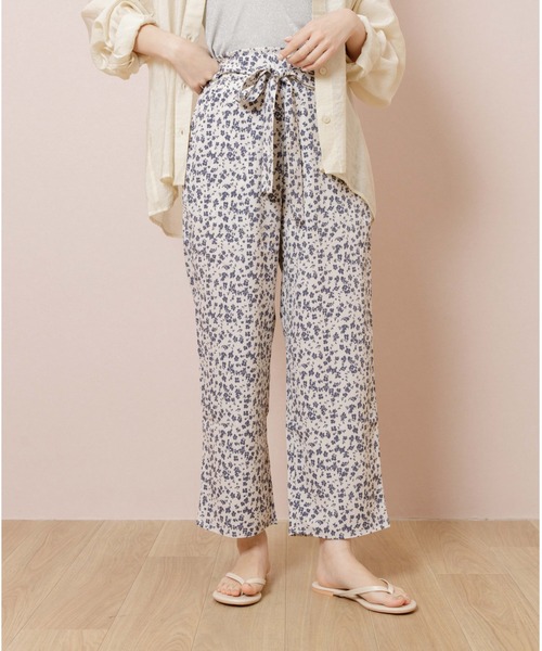 flower（フラワー）の「ヌーディカラービーチサンダル（サンダル・レディース・ベージュ/アイボリー/グリーン・SMALL/MEDIUM）」の8枚目の写真