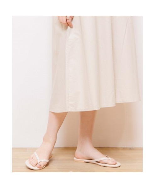 flower（フラワー）の「ヌーディカラービーチサンダル（サンダル・レディース・ベージュ/アイボリー/グリーン・SMALL/MEDIUM）」の14枚目の写真