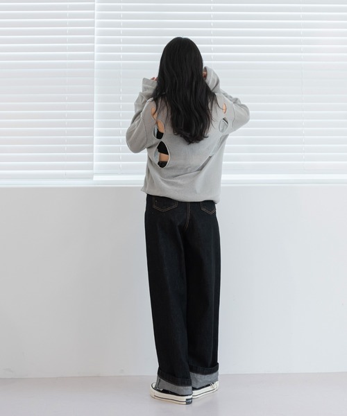 UNE MANSION（ユヌマンション）の「ユニークスリーホールニット（Tシャツ/カットソー・レディース・ホワイト/ブラック/グレー・FREE）」の20枚目の写真