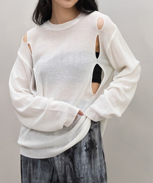 UNE MANSION（ユヌマンション）の「ユニークスリーホールニット（Tシャツ/カットソー・レディース・ホワイト/ブラック/グレー・FREE）」の6枚目の写真