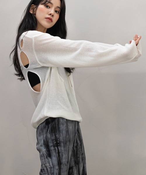 UNE MANSION（ユヌマンション）の「ユニークスリーホールニット（Tシャツ/カットソー・レディース・ホワイト/ブラック/グレー・FREE）」の10枚目の写真