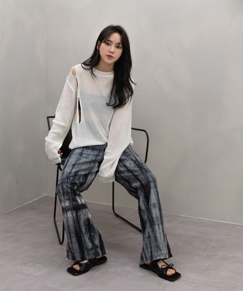 UNE MANSION（ユヌマンション）の「ユニークスリーホールニット（Tシャツ/カットソー・レディース・ホワイト/ブラック/グレー・FREE）」の11枚目の写真