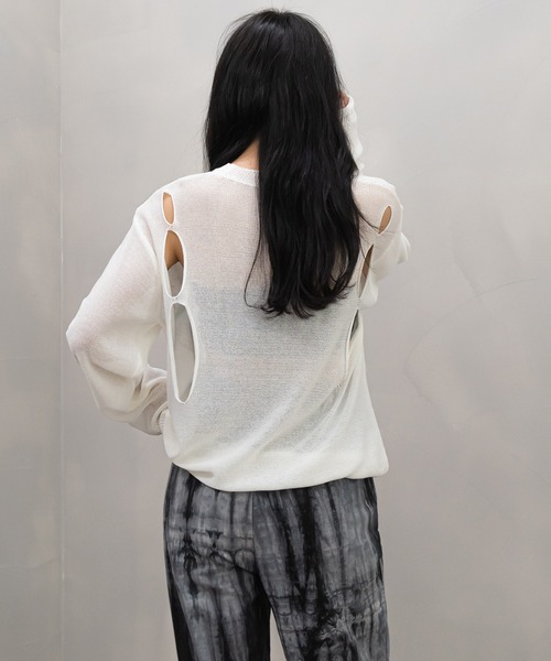 UNE MANSION（ユヌマンション）の「ユニークスリーホールニット（Tシャツ/カットソー・レディース・ホワイト/ブラック/グレー・FREE）」の13枚目の写真