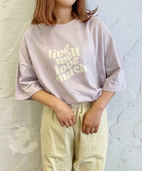 nemne store(ネンネストア)の「夏がはじまるロゴフォトアソートプリントT(Tシャツ/カットソー・レディース・ホワイト/ベージュ/パープル/オフホワイト/オレンジ/アイボリー/オートミール/ホワイト系その他・フリー)」の7枚目の写真
