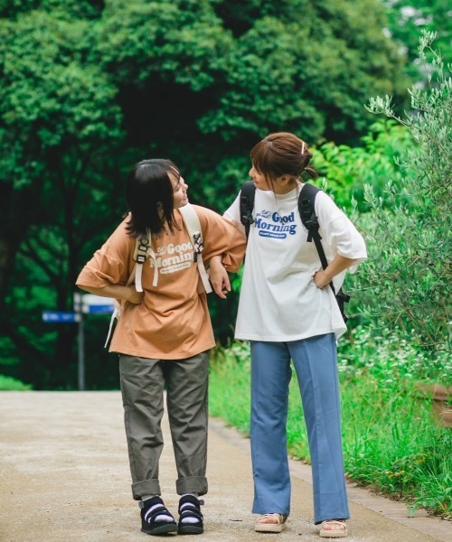 nemne store(ネンネストア)の「夏がはじまるロゴフォトアソートプリントT(Tシャツ/カットソー・レディース・ホワイト/ベージュ/パープル/オフホワイト/オレンジ/アイボリー/オートミール/ホワイト系その他・フリー)」の10枚目の写真