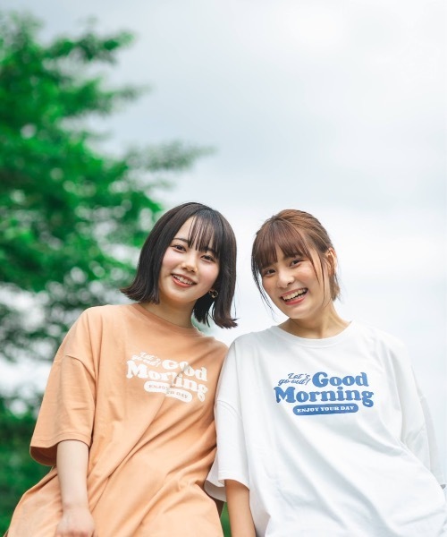 nemne store(ネンネストア)の「夏がはじまるロゴフォトアソートプリントT(Tシャツ/カットソー・レディース・ホワイト/ベージュ/パープル/オフホワイト/オレンジ/アイボリー/オートミール/ホワイト系その他・フリー)」の12枚目の写真