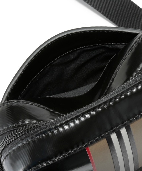 BURBERRY(バーバリー)の「BURBERRY THRONTON CROSSBODY BAG バーバリー ショルダーバッグ(ショルダーバッグ・メンズ・ブラック・FREE)」の3枚目の写真