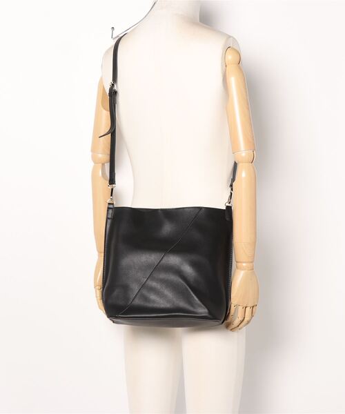 coca（coca）（コカ）の「アクセントステッチマルチウェイバック（ショルダーバッグ・レディース・ブラック/ブラウン・ONE SIZE）」の6枚目の写真