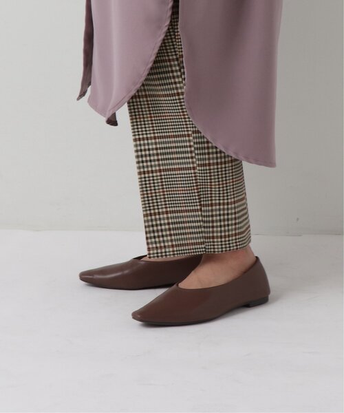 frames RAY CASSIN（フレームスレイカズン）の「バンドカラー両ポケシャツワンピース（シャツワンピース・レディース・ラベンダー/グレイッシュベージュ/グレー系/ブラウン系・FREE）」の18枚目の写真