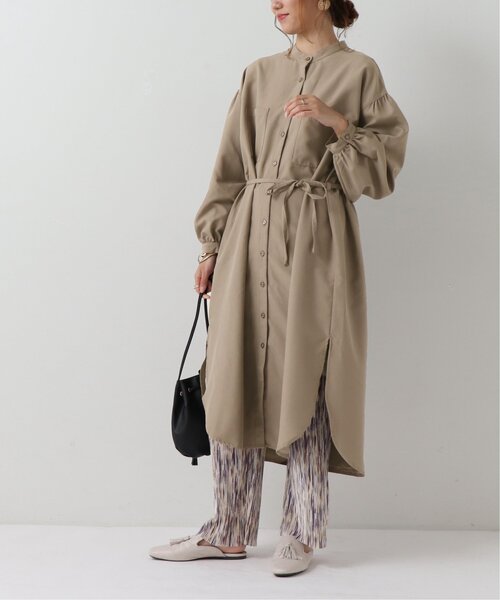 frames RAY CASSIN（フレームスレイカズン）の「バンドカラー両ポケシャツワンピース（シャツワンピース・レディース・ラベンダー/グレイッシュベージュ/グレー系/ブラウン系・FREE）」の14枚目の写真