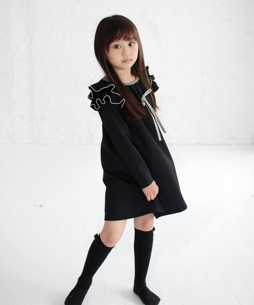 Rora（ローラ）の「アデル ワンピース(2color)（ワンピース・キッズ・ブラック/ベージュ・150/110/130/100/120/140）」の3枚目の写真