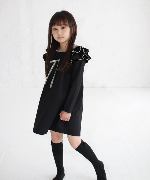 Rora（ローラ）の「アデル ワンピース(2color)（ワンピース・キッズ・ブラック/ベージュ・150/110/130/100/120/140）」の6枚目の写真