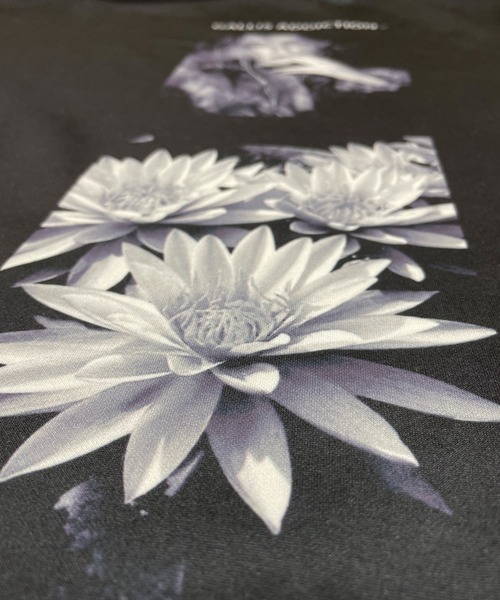 GALLIS ADDICTION（ガリスアディクション）の「GA RANDOM-PHOTO CREW/ランダムフォト トレーナー（スウェット・メンズ・ホワイト/ブラック・M/L）」の21枚目の写真