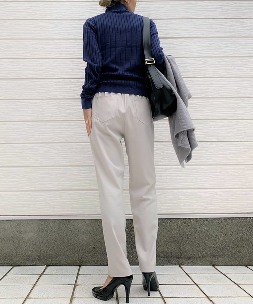 Q（キュー）の「ウォッシャブルツイルイージーパンツ（その他パンツ・レディース・ブラック/ベージュ/ピンク/ブラック系その他/ダークカーキ/アイボリー・MEDIUM）」の11枚目の写真