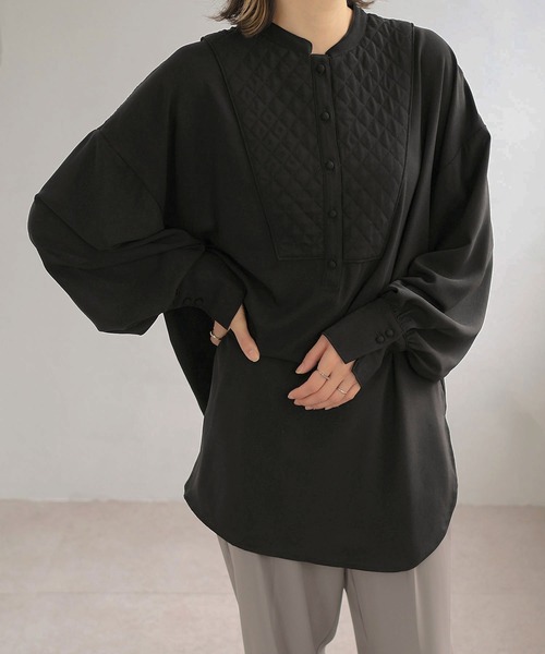 ＡＮＤＪ（アンドジェイ）の「キルティングヨークバンドカラーブザムブラウス（シャツ/ブラウス・レディース・ブラック/オフホワイト・M）」の2枚目の写真