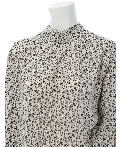 fifth(フィフス)の「クラシカルプリントボリュームスリーブブラウス(シャツ/ブラウス・レディース・ホワイト/ブラック・MEDIUM)」の18枚目の写真