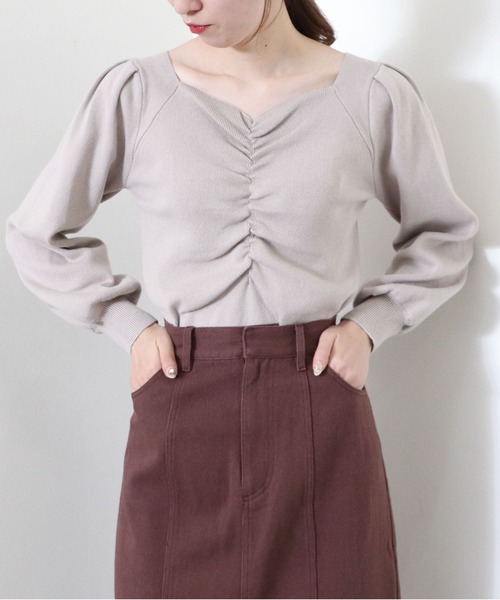 archives（アルシーヴ）の「フロントギャザーニットプルオーバー（ニット/セーター・レディース・オフホワイト/ブルー/グレイッシュベージュ/ブラック/グリーン・MEDIUM）」の11枚目の写真