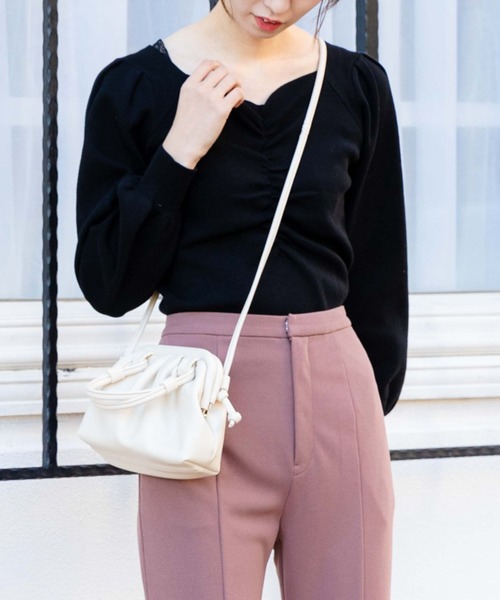 archives（アルシーヴ）の「フロントギャザーニットプルオーバー（ニット/セーター・レディース・オフホワイト/ブルー/グレイッシュベージュ/ブラック/グリーン・MEDIUM）」の20枚目の写真