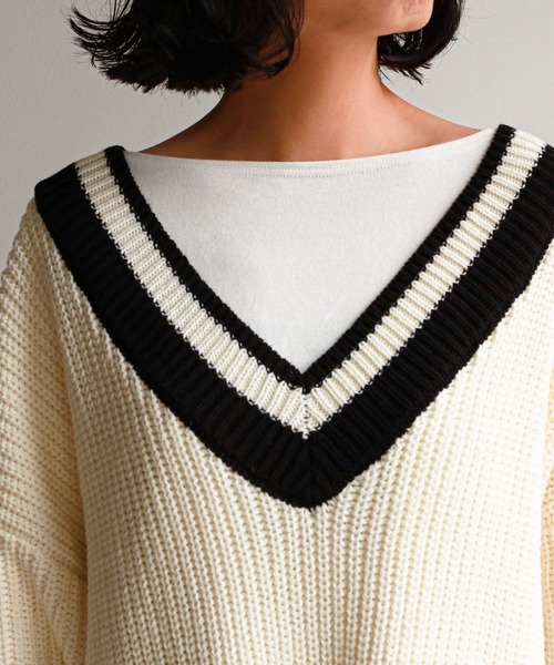 feepur（フェピュール）の「《ウォッシャブル》チルデンVネックオーバーニット（ニット/セーター・レディース・ブラック/オフホワイト/ブルー/グリーン系その他・MEDIUM）」の19枚目の写真